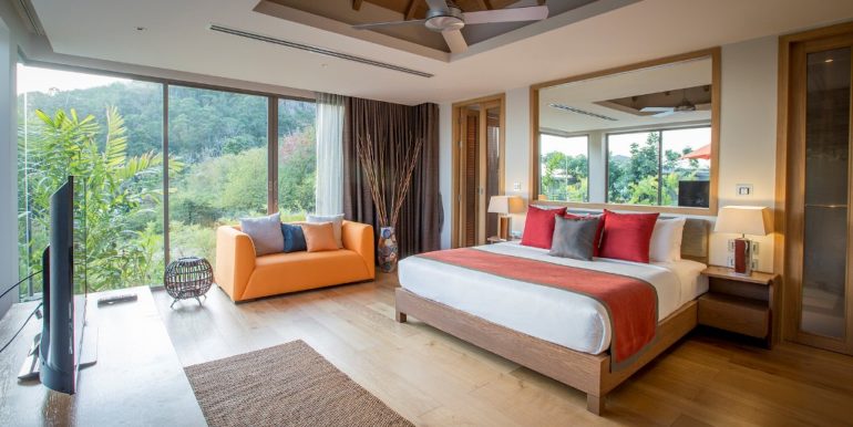 15816072943_e46e4b7429_h