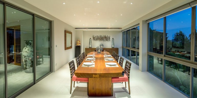 16435977545_aadacd9950_h