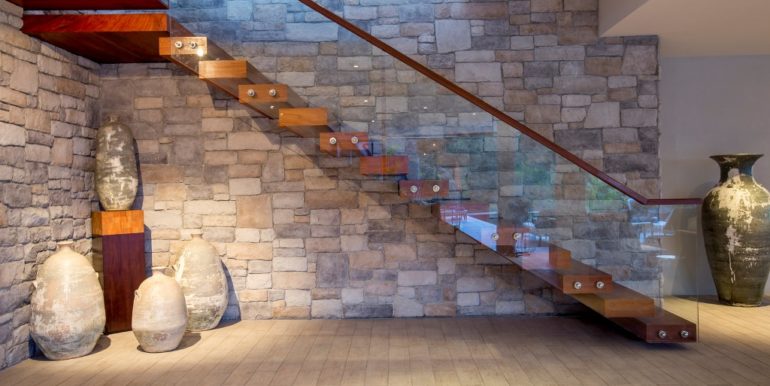 16762076531_12a15c84c2_h