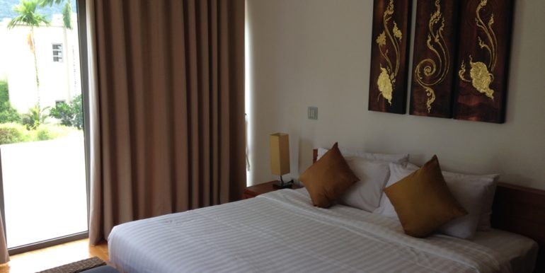 6F67169F-8556-4A9B-9C02-0139F9160A7E