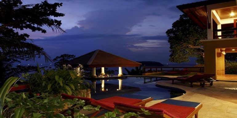 98e63a70e4ad37d085a2b0ceb0dc989f_full