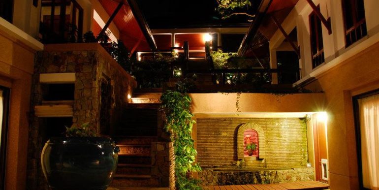 c2871ad2407501a13c49cbe3d1bea410_full