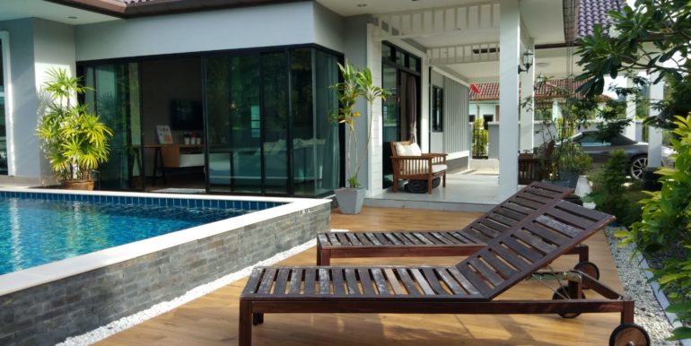 4 Bedroom Kathu (15)