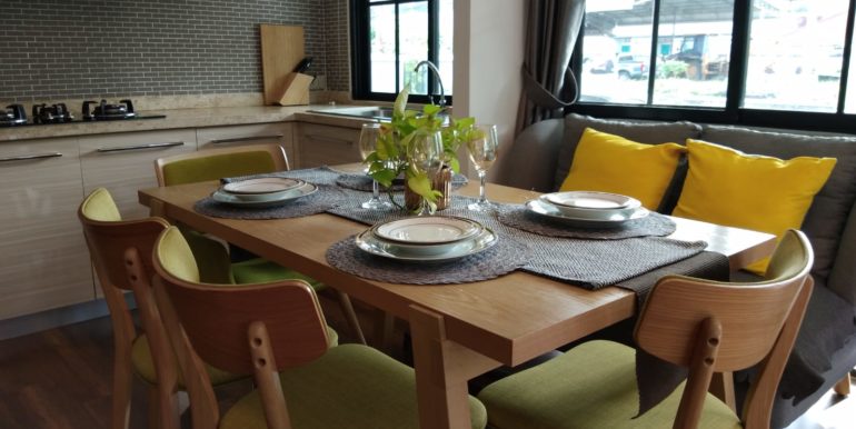 4 Bedroom Kathu (17)