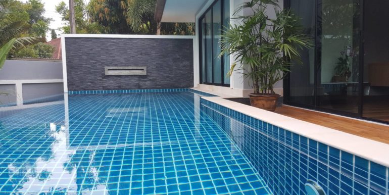 Kathu - Bangthong Parkville 4 Bedroom Pool Villa (12)