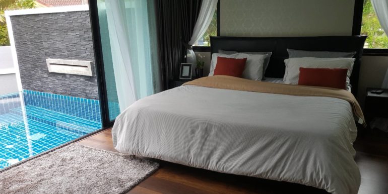 Kathu - Bangthong Parkville 4 Bedroom Pool Villa (18)