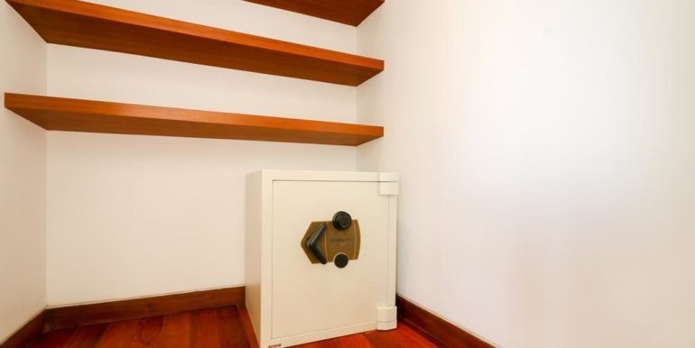 Naithon Beach 5 Bedroom (91)