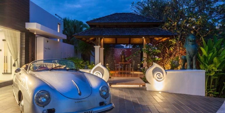 Sawan Anda Surin Heights (18)