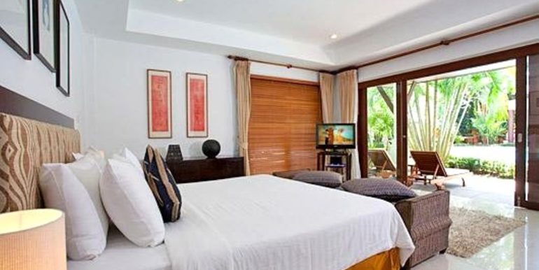 640x480_264082-villamystical-012-1341493998