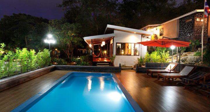 Resort 15 Bungalows and Sportbar (6)