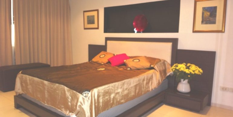 Surin Beach - Building-5 Floors For Sale (27)