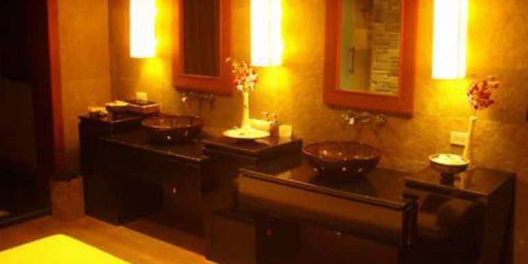 Surin Hill 9 Bedroom (7)