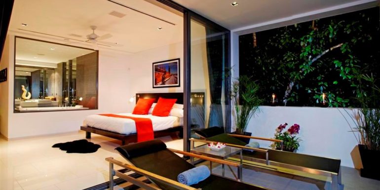 V i master bedroom 1 02 (Custom)