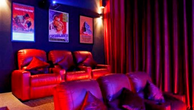 ZH cinema 2 (Custom)