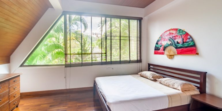 Nai-harn-villa-4-bedroom--47