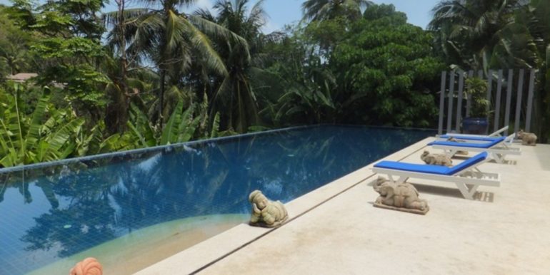 swimming pool DSCF1076