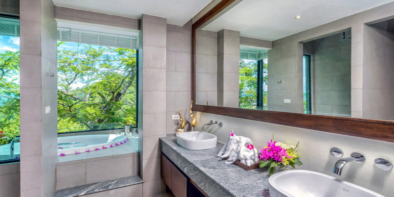 7 Bedroom Bangtao Jonny (31)