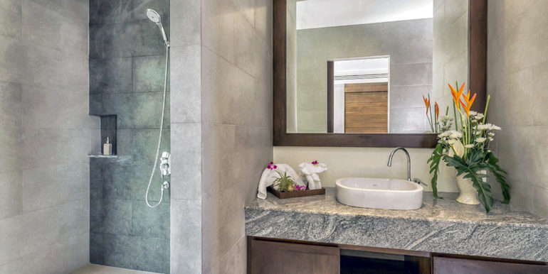 7 Bedroom Bangtao Jonny (35)