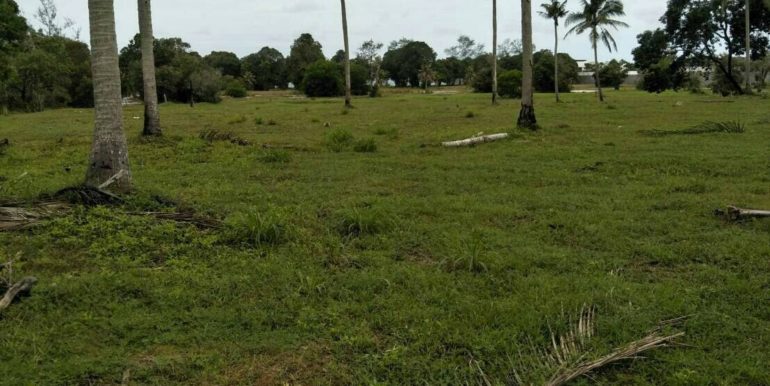 Natia Beach Beachfron (3)