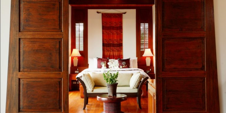 5 Bedroom Surin beach (5)