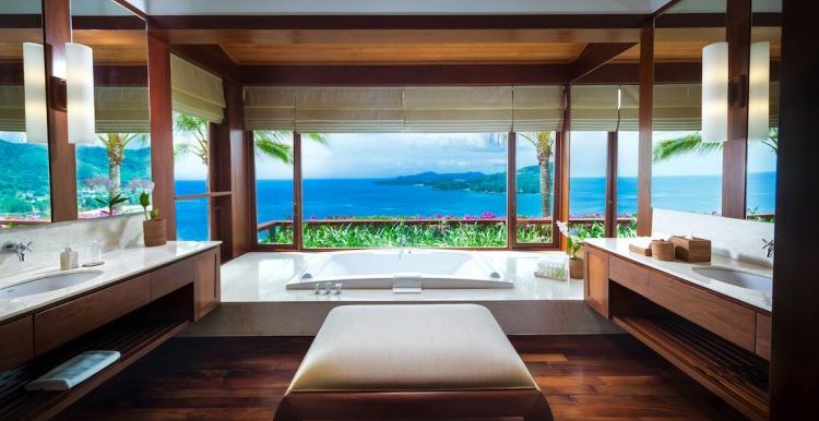 17-Villa-Horizon-Phuket-Kamala-Beach-Master-Bedroom-1-750x470