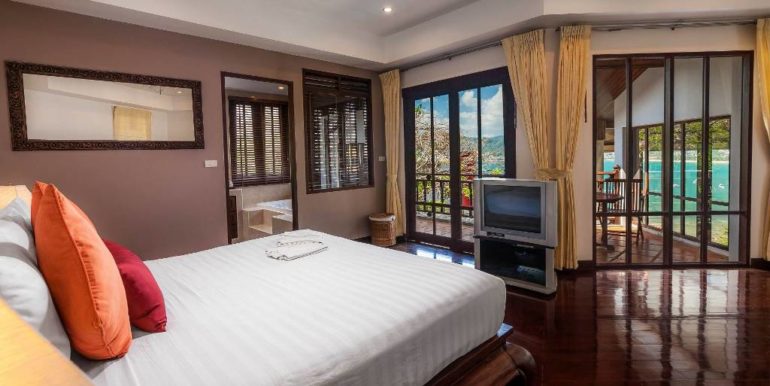 5 Bedroom Patong Headland (6)