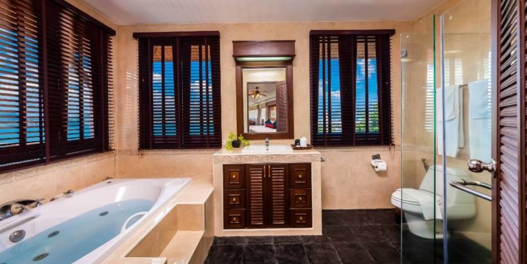 5 Bedroom Patong Headland (4)