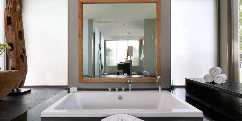 Surin Beach - Ayara 6 Br-Luxury Villa Ocean (1)