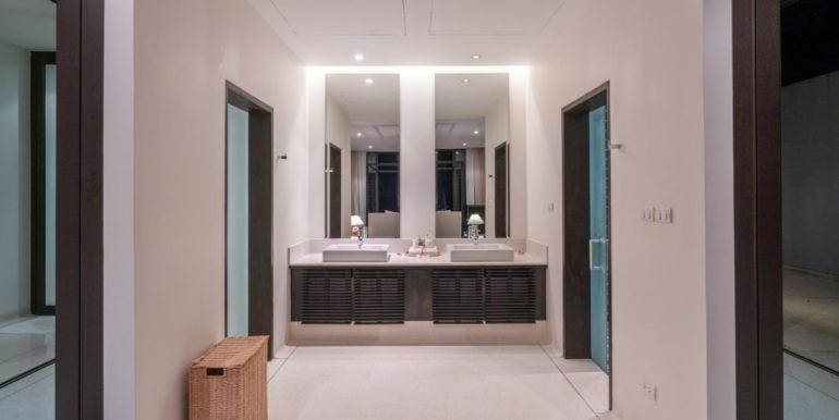 4 Bedroom Cape Yamu (17)