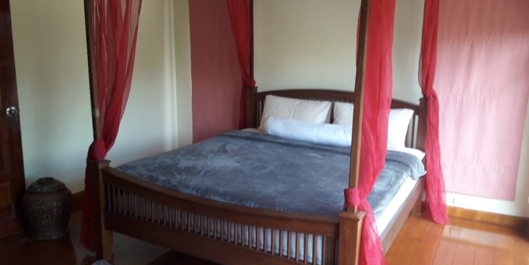 5 Bedroom Surin Beach (5)