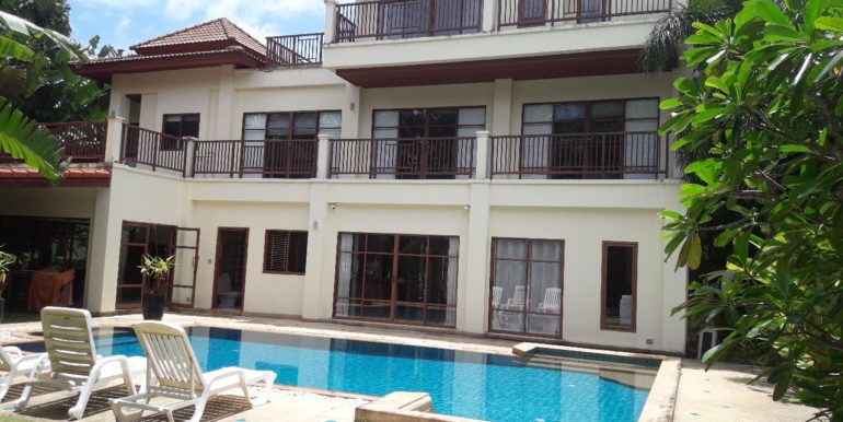 5 Bedroom Surin Beach (6)