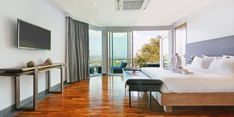 6 Bedroom Bangtao ocean View (22)