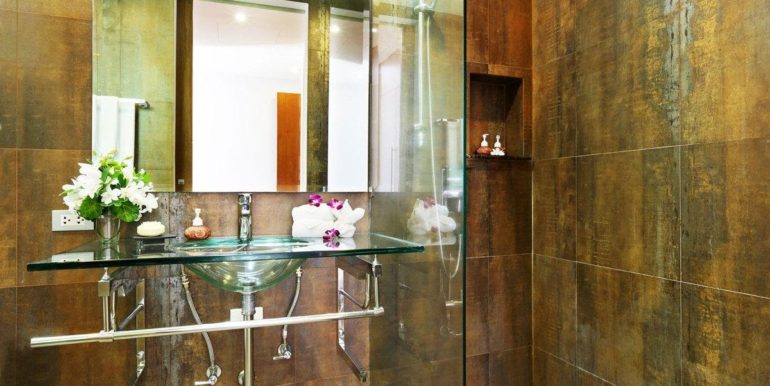 6 Bedroom Bangtao ocean View (31)