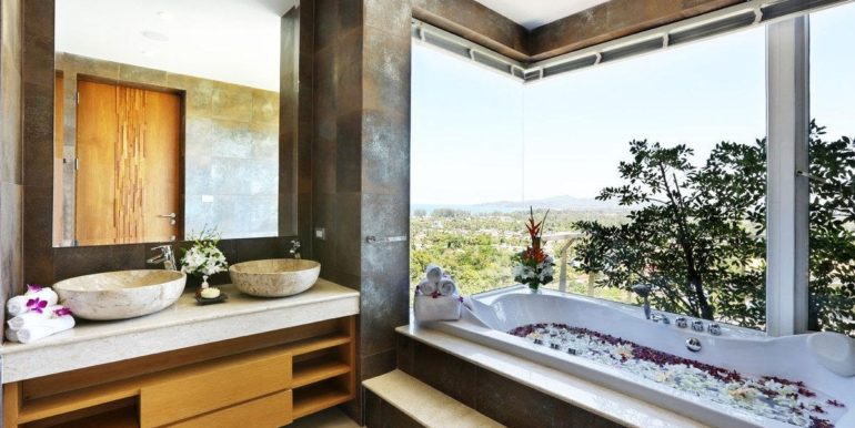 6 Bedroom Bangtao ocean View (36)