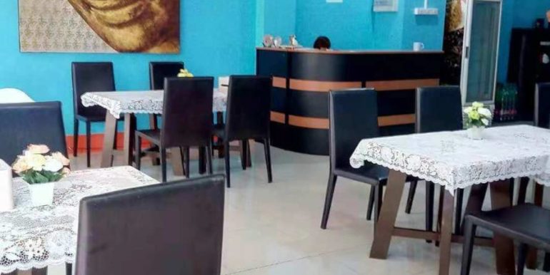 12 Room Hostel Patong (1)