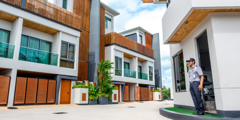 3 Bedroom Rawai Beachfront (12)