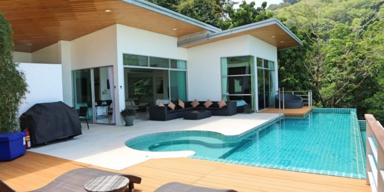 4 Bedroom Naka ocean view (1)