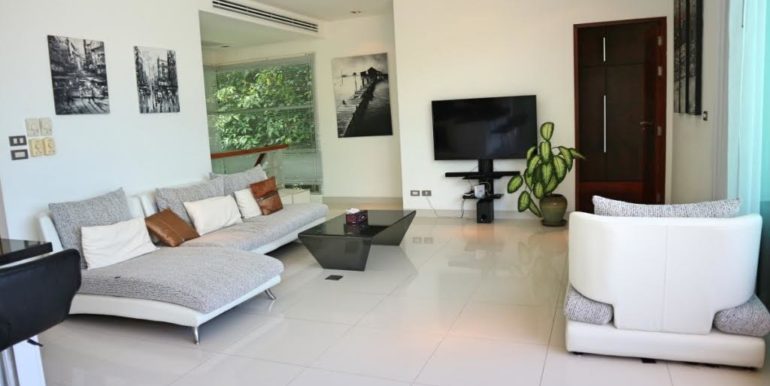 4 Bedroom Naka ocean view (12)