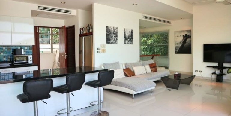 4 Bedroom Naka ocean view (6)