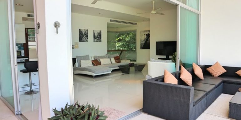 4 Bedroom Naka ocean view (9)