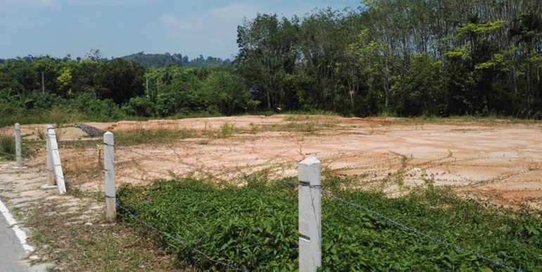 Land 1.3 Rai Naithon (8)