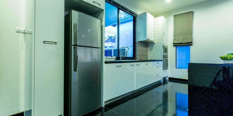 Rawai 3 Bedroom Gdn View (7)